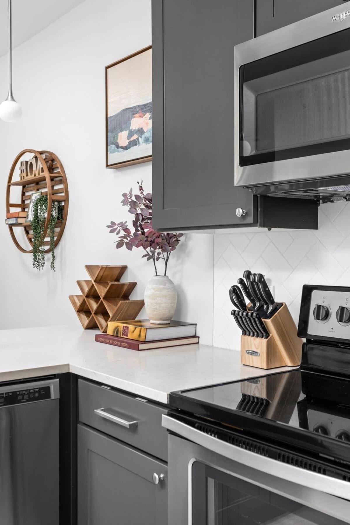 Cozysuites Modern Studio Steps From Broad Ripple Indianapolis Exterior foto